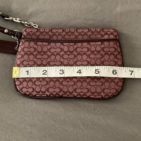 COACH Wristlet - Picture 5 of 10